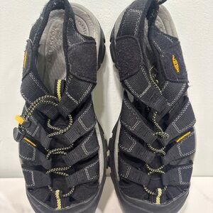Keen Men's Black Sandals with Yellow Accent